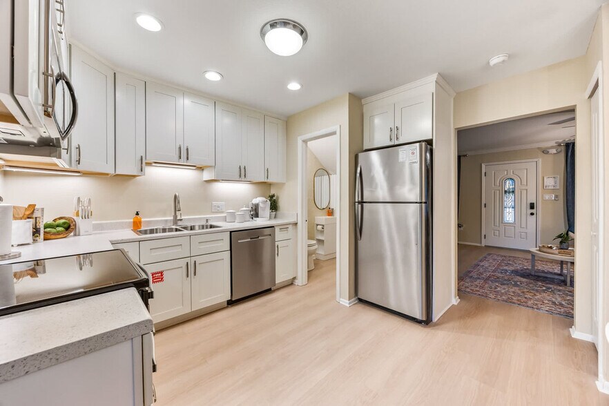 Building Photo - 262 Canaveral Beach Blvd