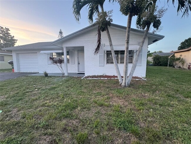 Building Photo - 7205 NW 76th Pl