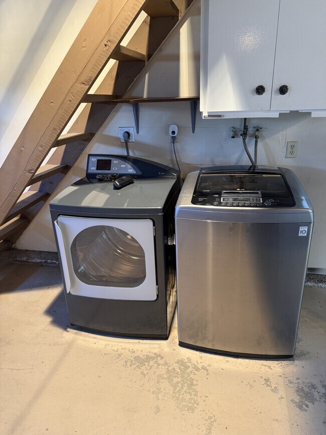 Building Photo - 17902 Villamoura Dr