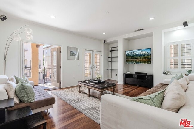 Building Photo - 5734 S Celedon Creek