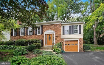 Building Photo - 7620 Maritime Ln