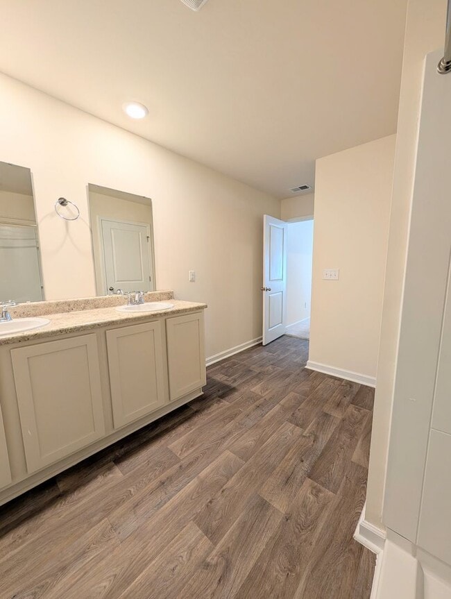 Building Photo - Whitehall Community 3-Bed & 2-Bath Long Term Rental , Longs SC