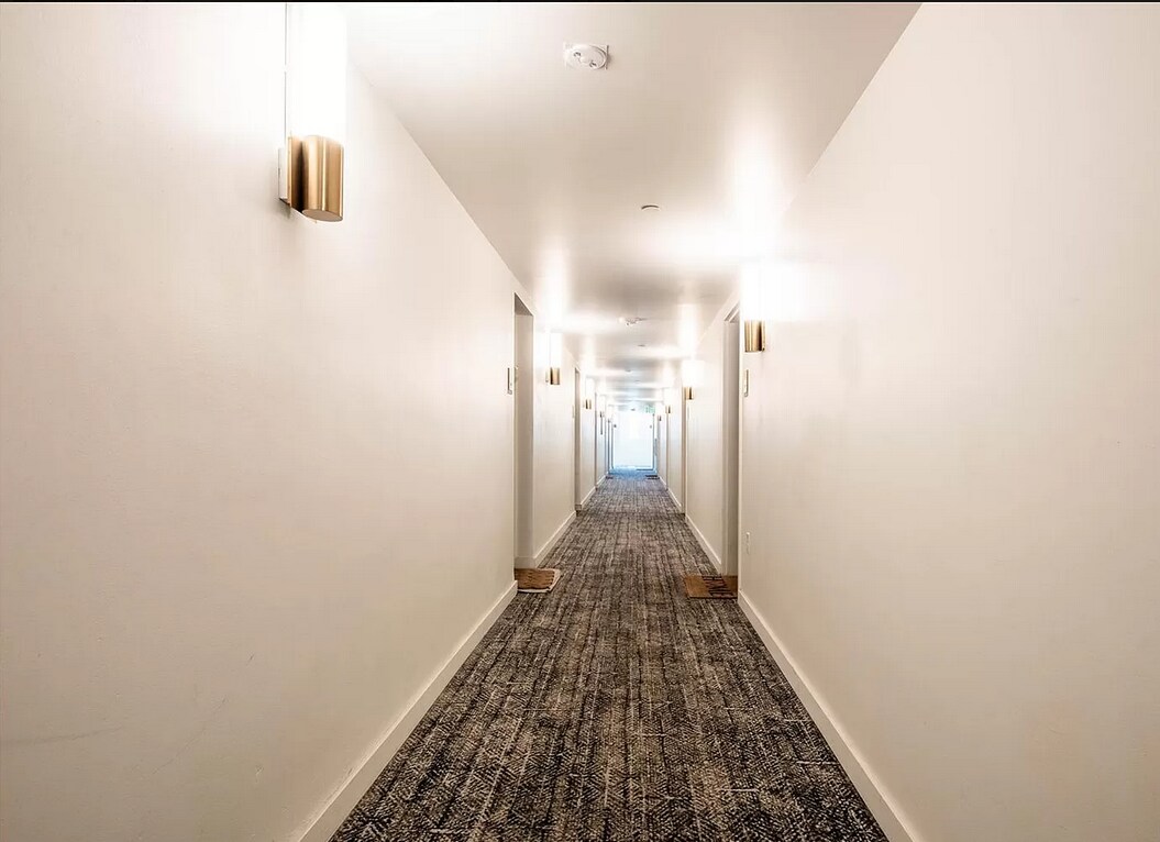 Building Photo - 1495 Vrain St