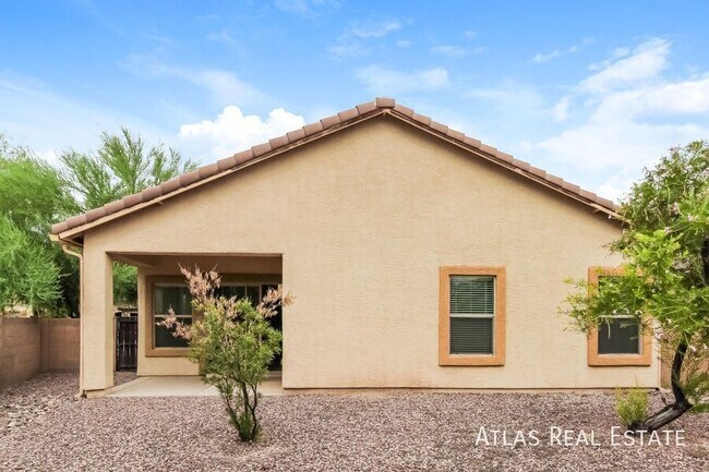 Building Photo - 9665 N Deimos Dr