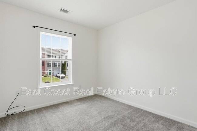 Building Photo - 808 Marquette Dr