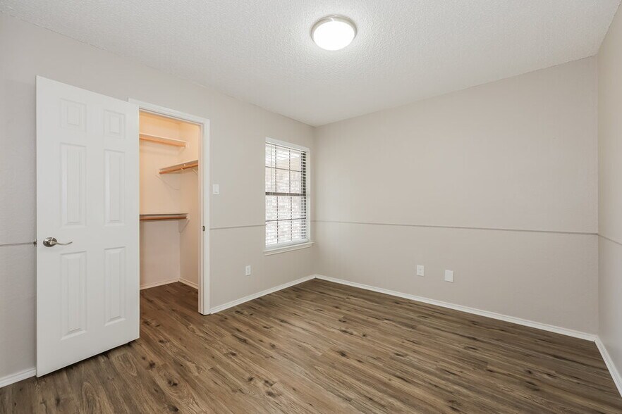 Building Photo - 7712 Partridge Dr