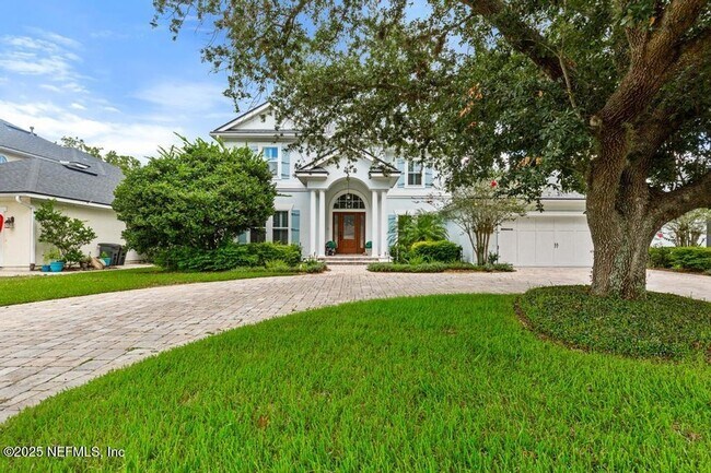 Building Photo - 1175 Eagle Point Dr