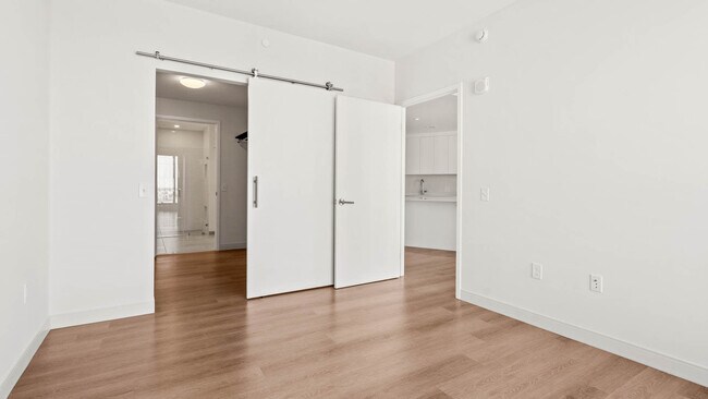 Building Photo - 35 Lomasney Wy