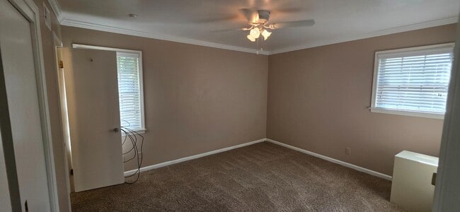 Building Photo - 523 Shofner Ave