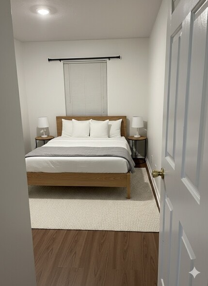 2nd bedroom - 803 Ashlawn Pl