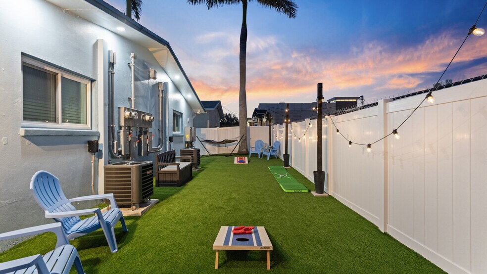 Building Photo - 79 S Brevard Ave