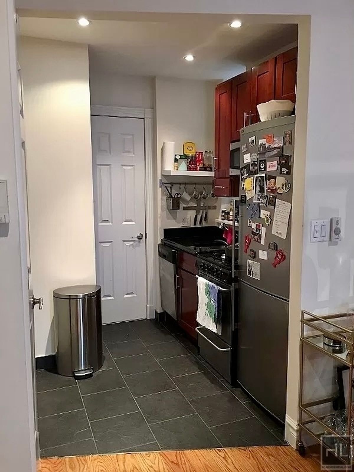 Building Photo - East 10th Street