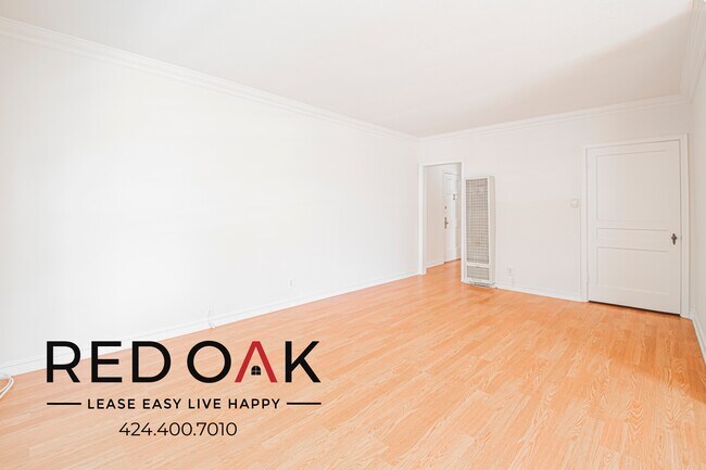 Building Photo - 1828-1850 N Edgemont Street