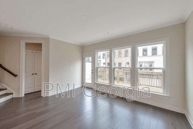 Building Photo - 1807 Brandsford St NW