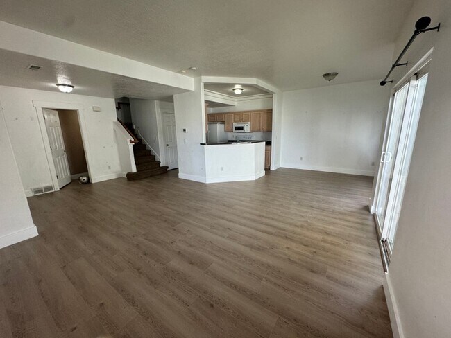 Building Photo - 4856 Stormy Meadow Dr