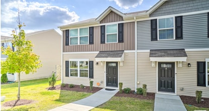 Building Photo - 2020-Built Beautiful 3 Bed 2.5 Bath End-Un...