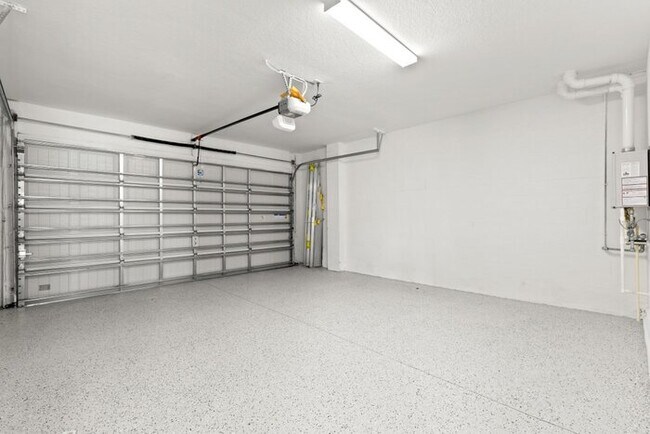 Building Photo - 4619 Almada Ln