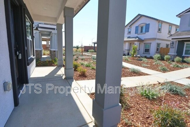 Building Photo - 4266 Aura Way