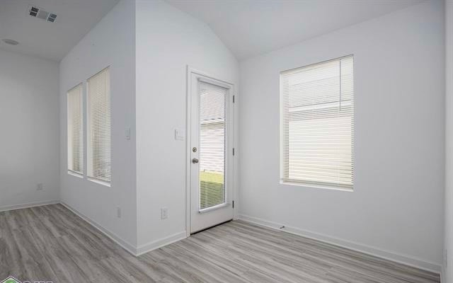 Building Photo - 1206 E St Charles St