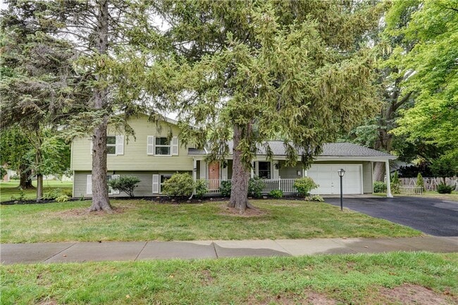 Primary Photo - 232 Meadowbriar Rd
