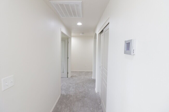 Building Photo - Live Large in Obsidian Trails — Where Comf...