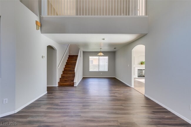 Building Photo - 7809 Calico Flower Ave