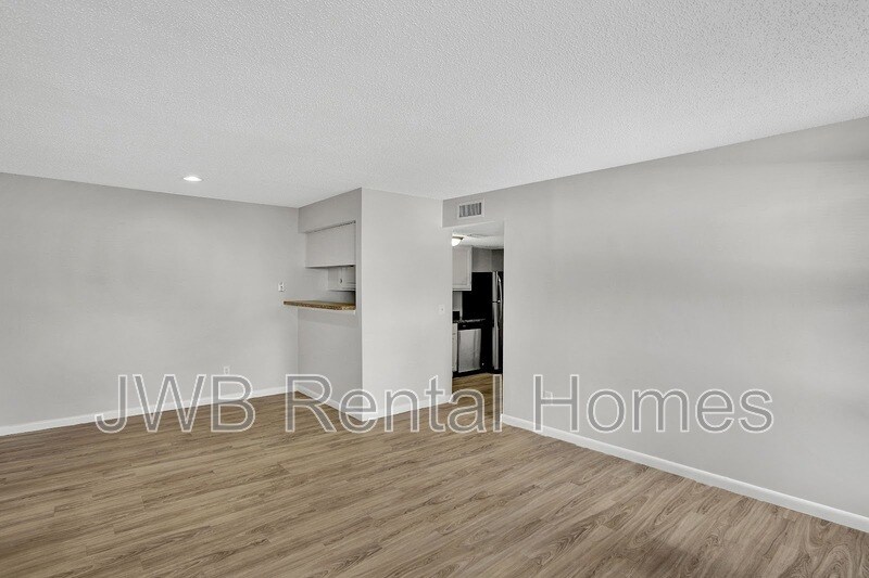 Building Photo - 10825 Key Haven Blvd