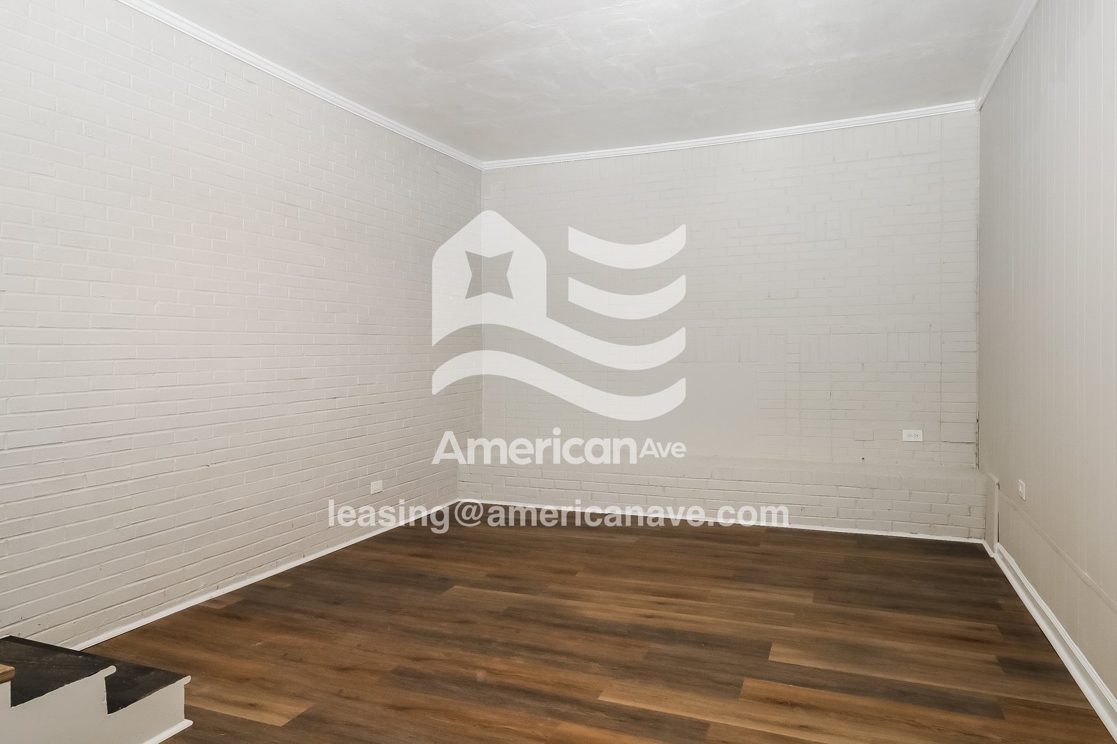 Building Photo - 105 Carver St