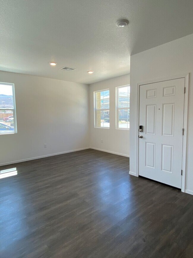 Building Photo - 9535 Nautical Mile Rd