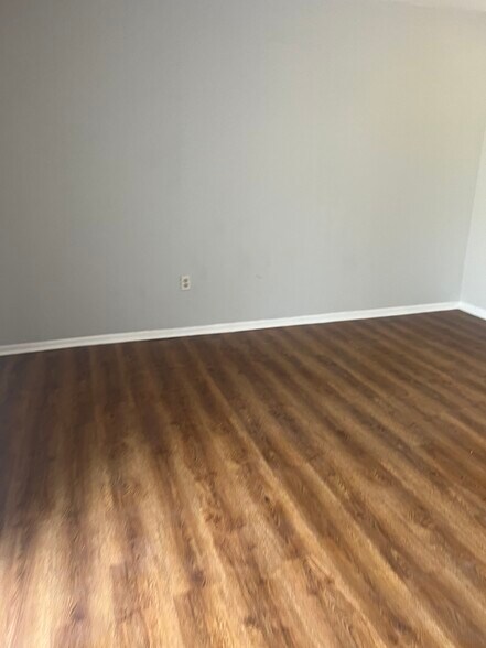 Building Photo - 56 Ashlar Hill Ct