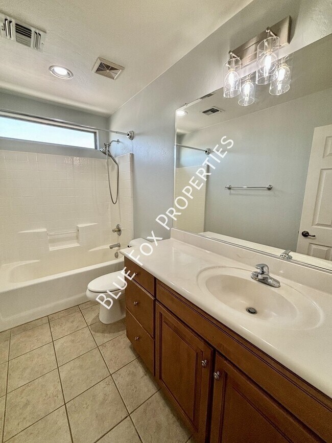 Building Photo - 15405 S Camino Laguna Clara