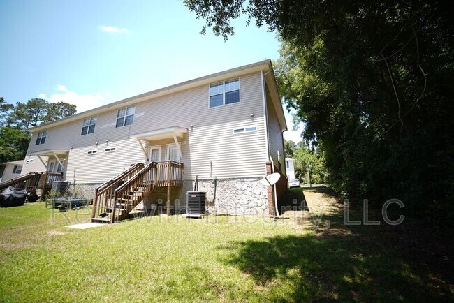 Building Photo - 2403 Hartsfield Rd