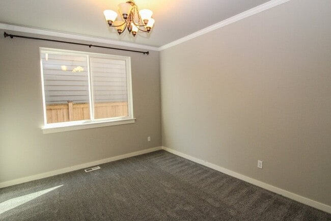 Building Photo - 319 204th St SE