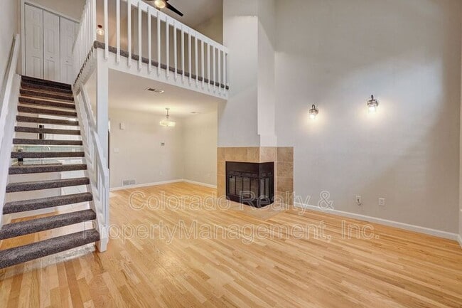 Primary Photo - 1885 S Quebec Way