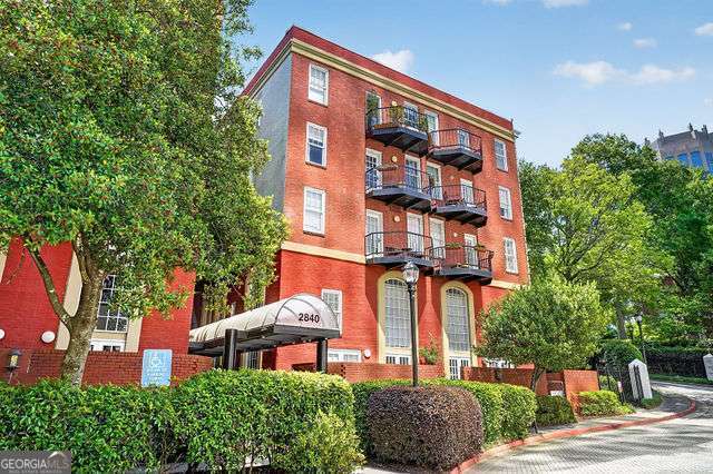 Building Photo - 2840 Peachtree Rd NW