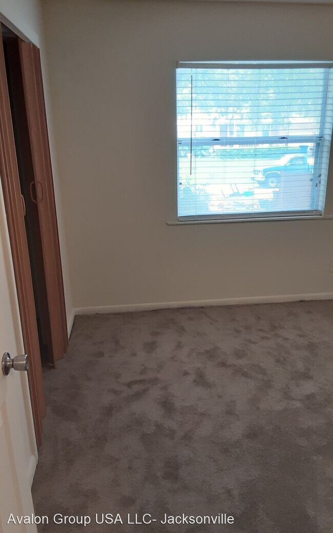 Building Photo - 3 br, 2 bath House - 5433 Oliver street S