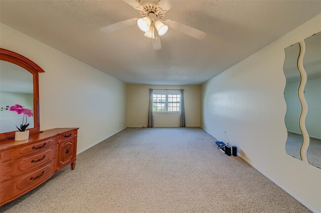 Building Photo - 1706 Belleair Forest Dr