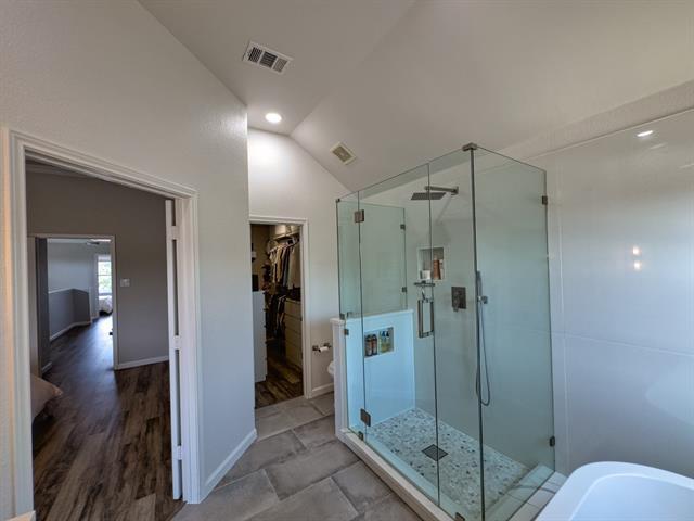 Building Photo - 1402 Stone Canyon Way