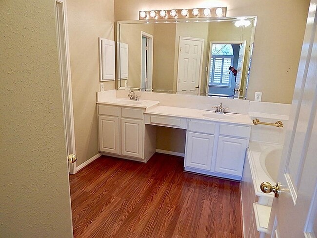 Building Photo - 13622 Clareton Ln