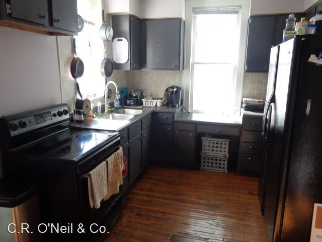 Building Photo - 3 br, 1 bath House - 103 E. Patterson Avenue