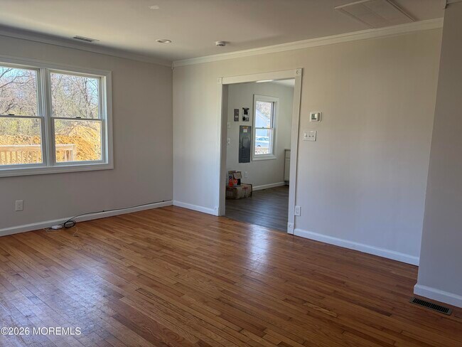 Building Photo - 633 Hulses Corner Rd