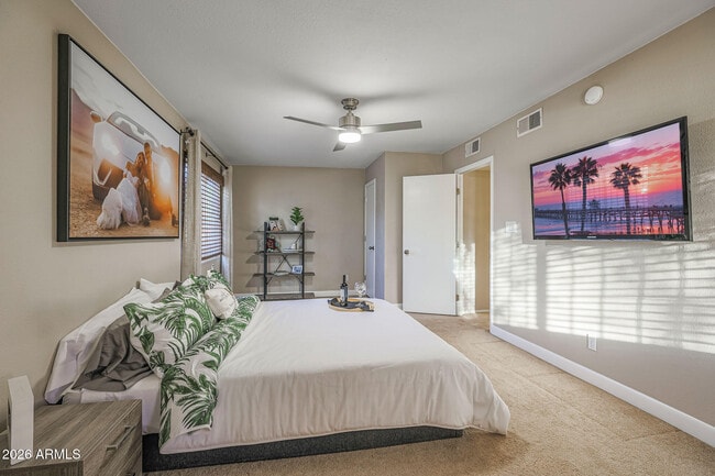 Building Photo - 4240 N 81st St