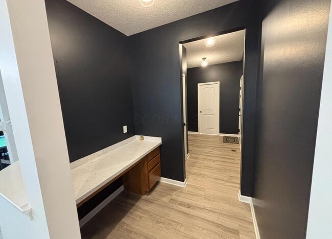 Building Photo - 12325 Greenwood Dr