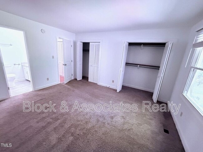 Building Photo - 4101 Arckelton Dr