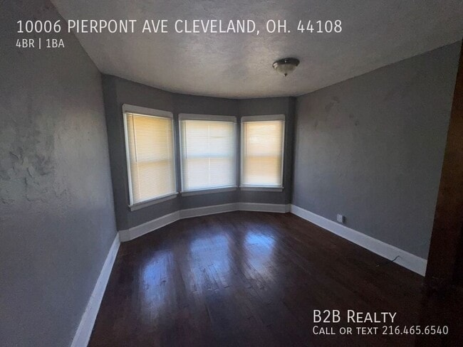 Building Photo - 10006 Pierpont Ave