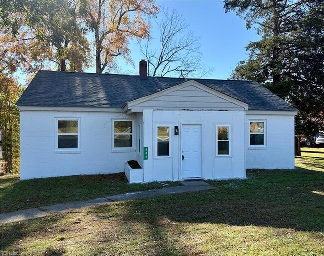 Building Photo - 889 W Main St