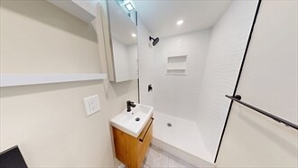 Building Photo - 31-35 India St. Unit 202