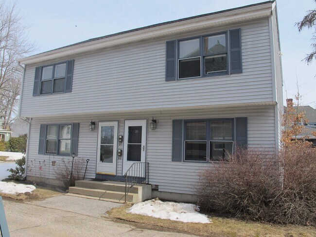 Building Photo - 213 Prospect St