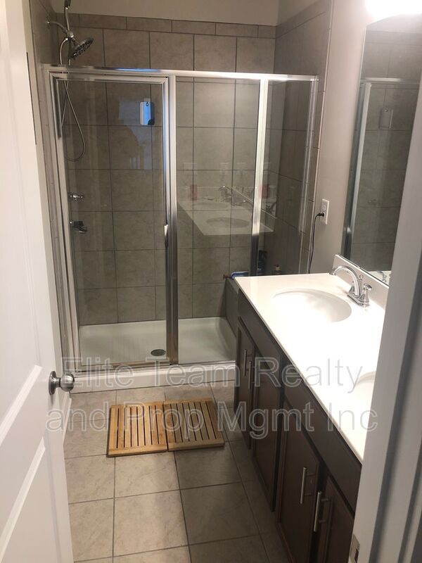 Building Photo - 9118 Oban Passage Dr