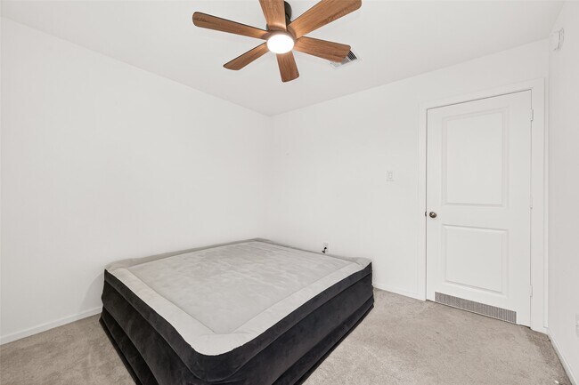 Building Photo - 18634 Scopello Dr